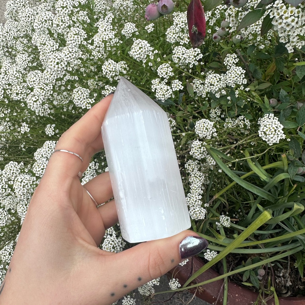 Selenite crystal hexagon tower